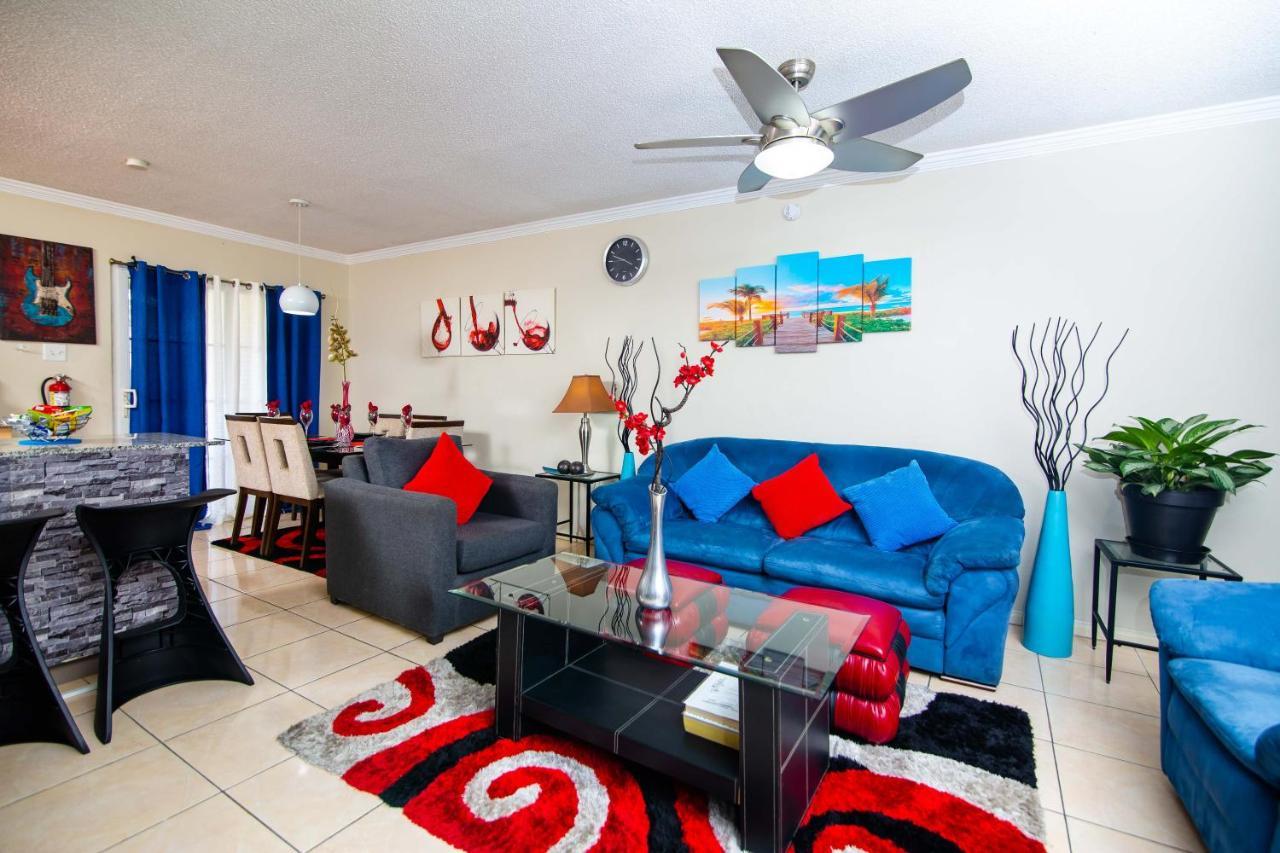 The Oasis I, Portmore Country Club Exterior photo